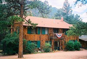 rocky mountain lodge