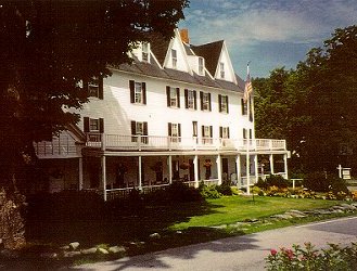 echo lake inn